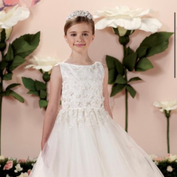 White Crochet floral lace dress - Picture 1 of 4